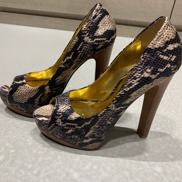 Charles DAVID pumps - Picture 2 of 6